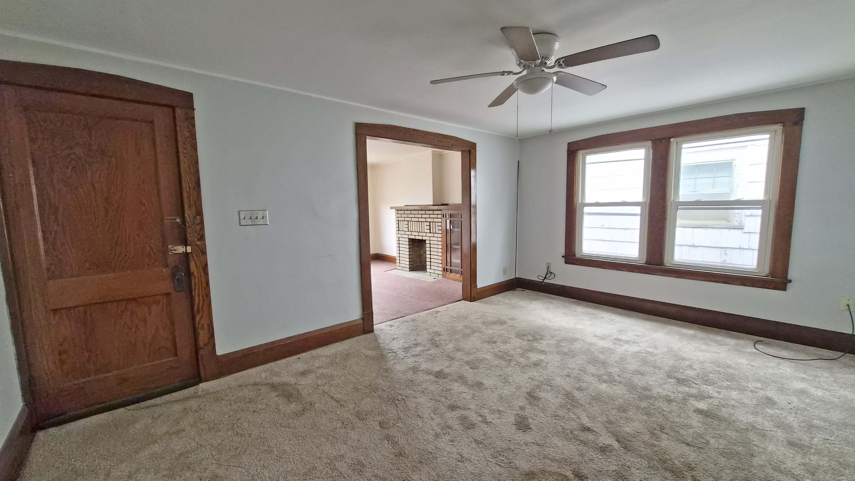 52 North Brockway Avenue #3